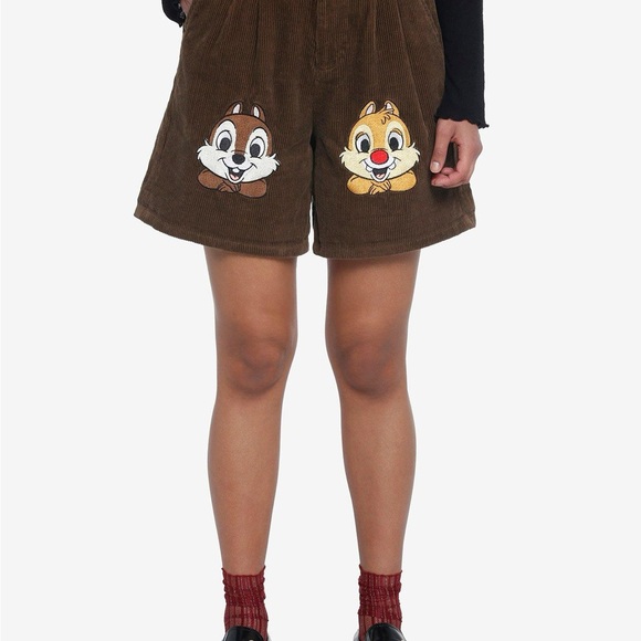 Hot Topic Disney Chip ‘N’ Dale corduroy shorts with matching Disney ears - Picture 3 of 3